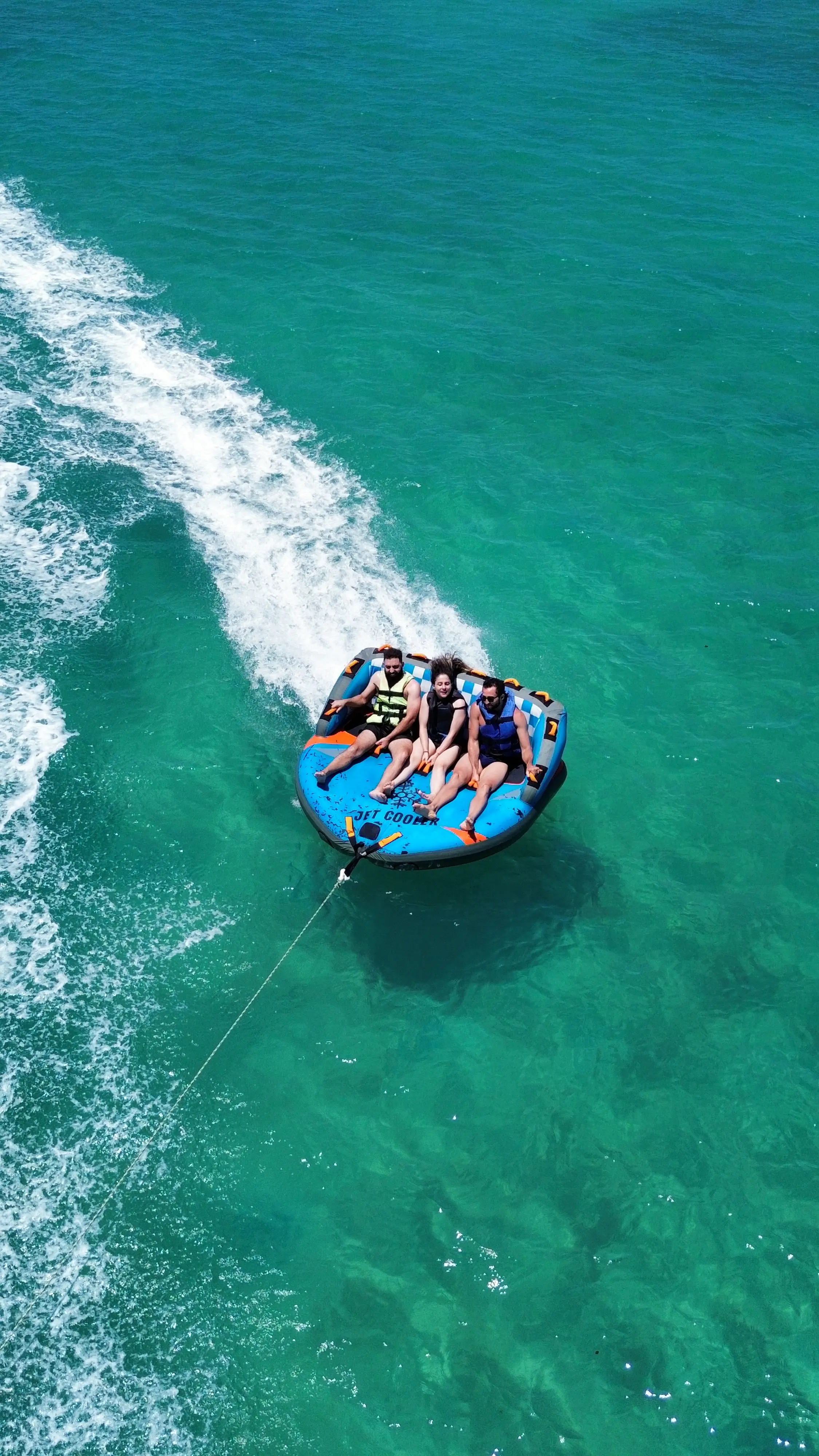 Aventura no colchão boat