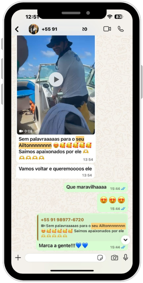 Depoimento de cliente sobre a diversão no Banana Boat.