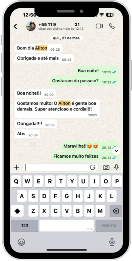 Depoimento de cliente satisfeito sobre o passeio de lancha.