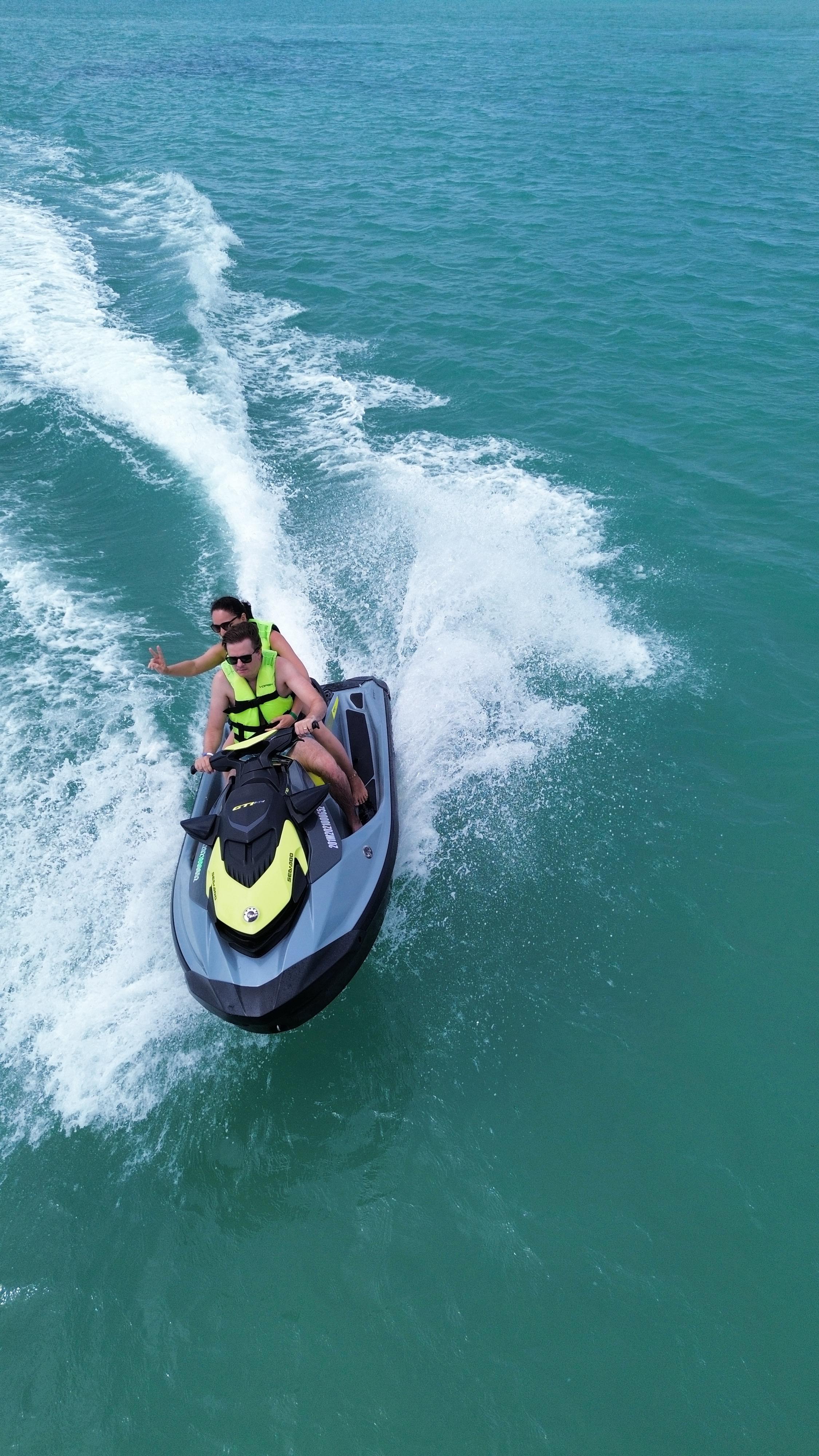 Aventura com Jet Ski