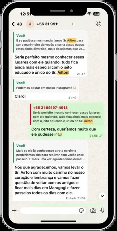 Depoimento de cliente satisfeito sobre o passeio de lancha.